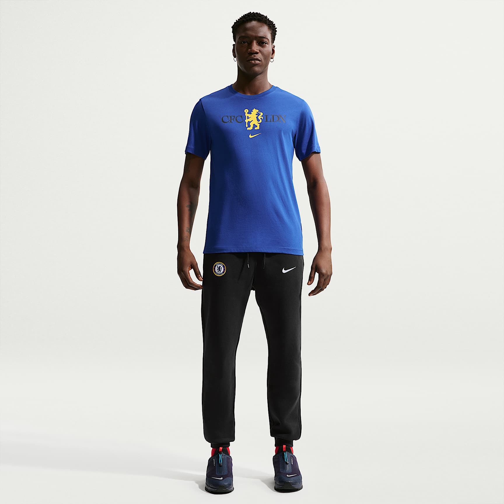 Chelsea FC Club Men's Nike Soccer Joggers. Nike.com